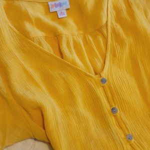 Lularoe crepe top small bright yellow